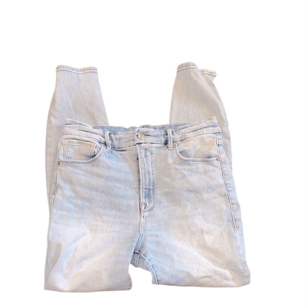 Good American High Rise Light Blue Jeans distress size 15